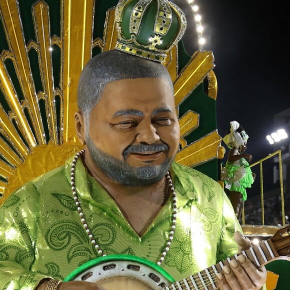Arlindo Cruz foi homenageado no carnaval 2023 pela Império Serrano, sua escola do coração