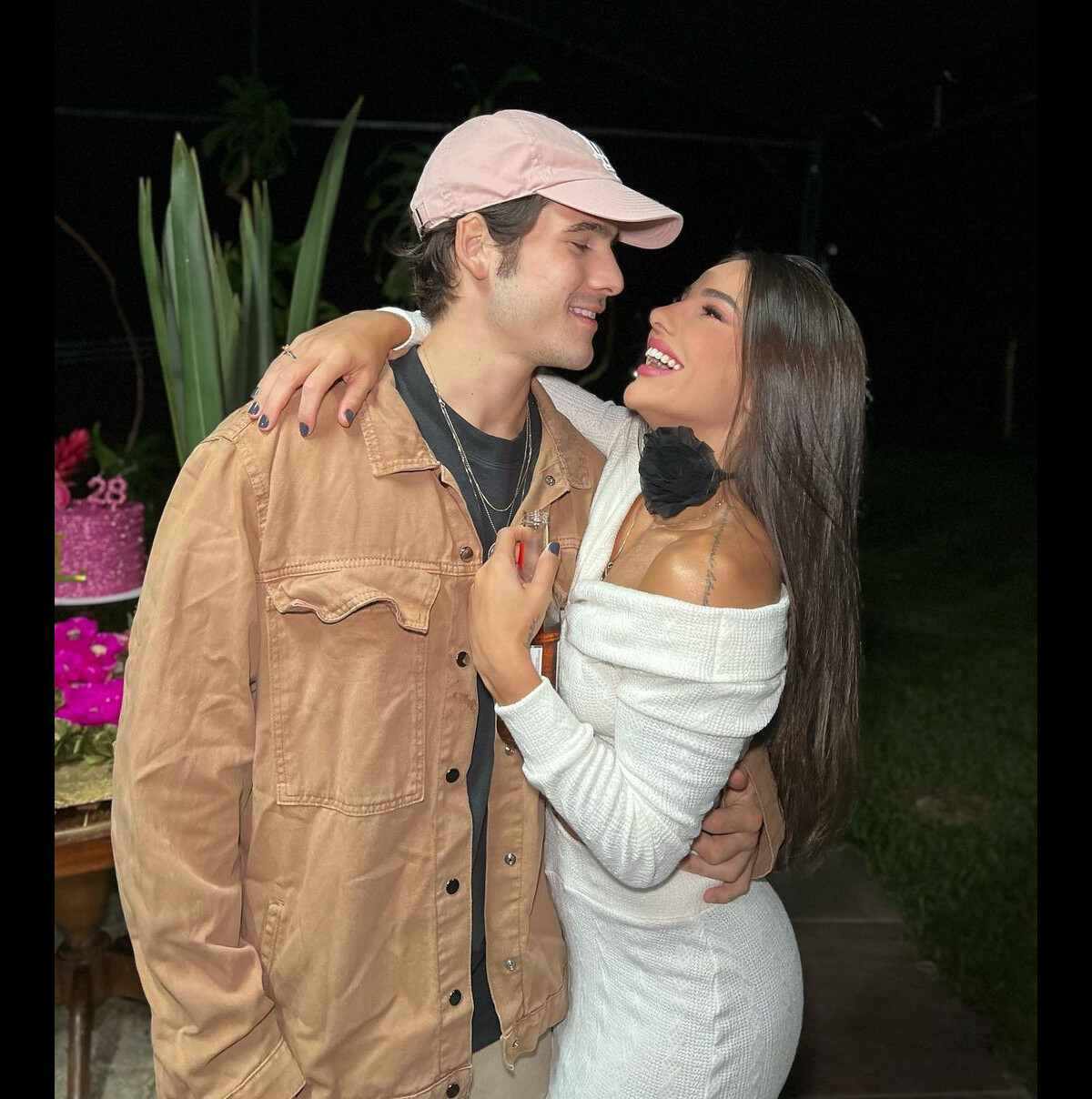 Foto: Luiza Caldi tem 28 anos é apenas dois anos mais velha que Nicolas Prattes - Purepeople