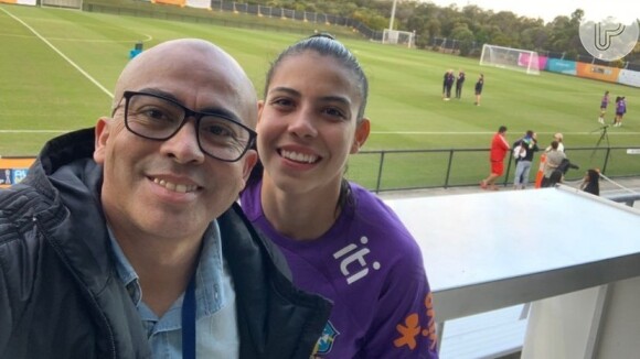 Lauren e Erymar Alexandre, um dos grandes apoiadores da filha em sua carreira como futebolista.