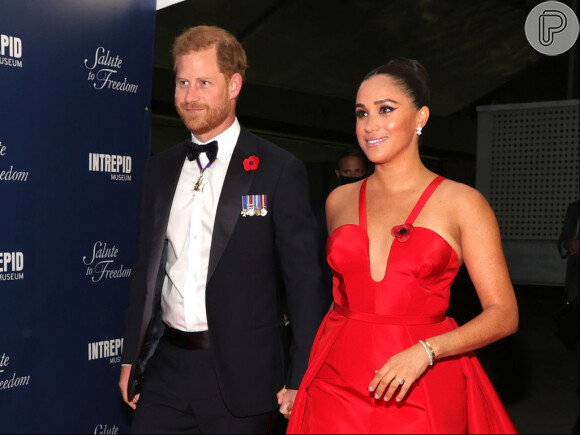 Reconciliação de Príncipe Harry e Meghan Markle com Victoria e David Beckham parece improvável, segundo fonte de Daily Mail