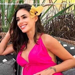 Bruna Biancardi aposta em tendência Barbiecore em nova publicação