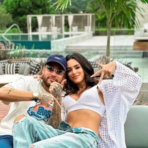 Bruna Biancardi e Neymar, em breve, terão uma menina após uma ida e vinda no relacionamento e a exposição de uma traição do jogador.