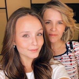 Larissa Manoela e a mãe, Silvana, já trocaram farpas nas redes sociais