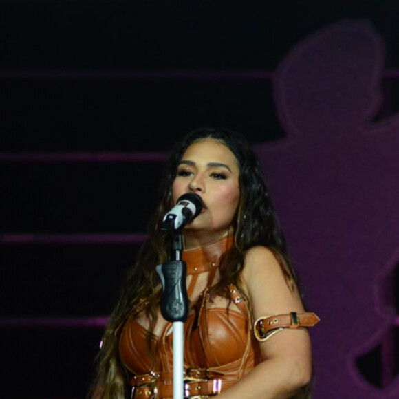 Simone Mendes foi um dos destaques no primeiro dia da Festa do Peão de Barretos, em São Paulo, em 17 de agosto de 2023