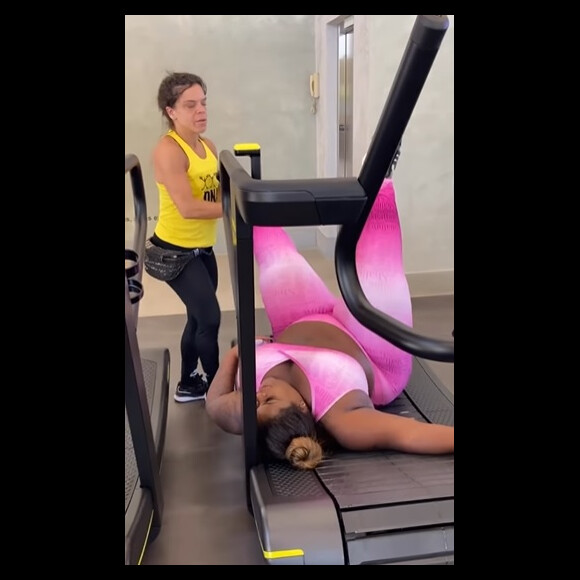 Jojo Todynho tem se dedicado a uma rotina de dieta e exercícios pesados