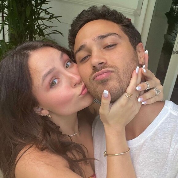 Larissa Manoela contou que os pais se recusaram a passar o Natal com ela, na casa do namorado