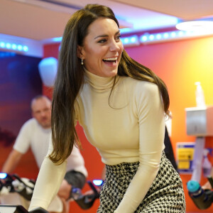 Treino de Princesa? Crossfit, ioga e corrida fazem parte da intensa rotina de treinos de Kate Middleton