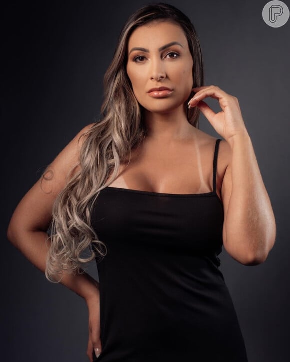 Andressa Urach foi alvo de críticas por parte de Danielle Figueireddo, especialista em estudos relacionados à religião