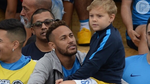 Neymar se emociona com mensagem enviada pelo seu filho, Davi Lucca, após viajar para a Arábia Saudita, graças ao seu novo time, Al-Hilal