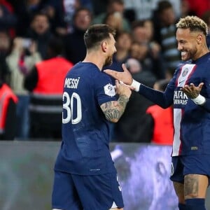 Neymar definiu tempo dele e de Messi no PSG como 'inferno'