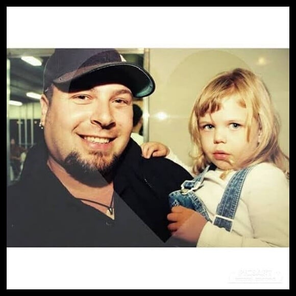 Como está Mingau, do Ultraje a Rigor, hoje 15 de setembro de 2023? Artista ganhou pedido de orações da filha, Isabella Aglio