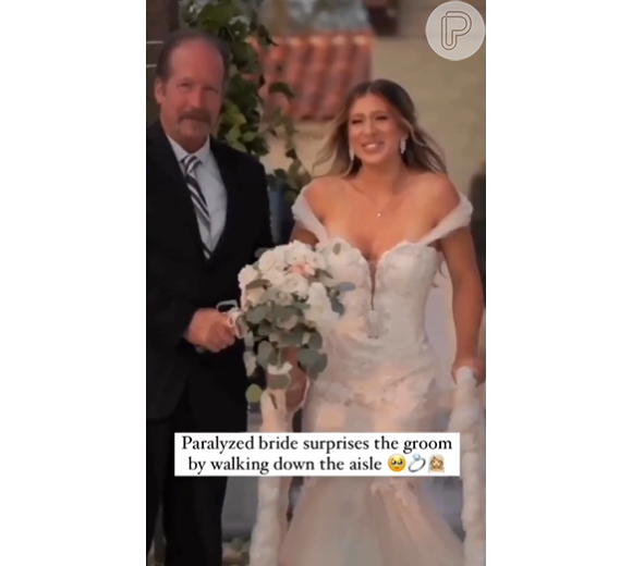 Chelsie Hill é a noiva norte-americana que decidiu entrar no seu casamento andando com suporte de pernas e andador