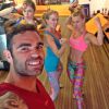 Carolina Dieckmann costuma fazer aulas de muay thai com as amigas Angélica e Grazi Massafera