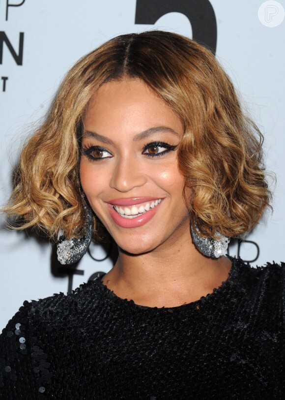 Beyoncé vai ser mamãe de uma menina