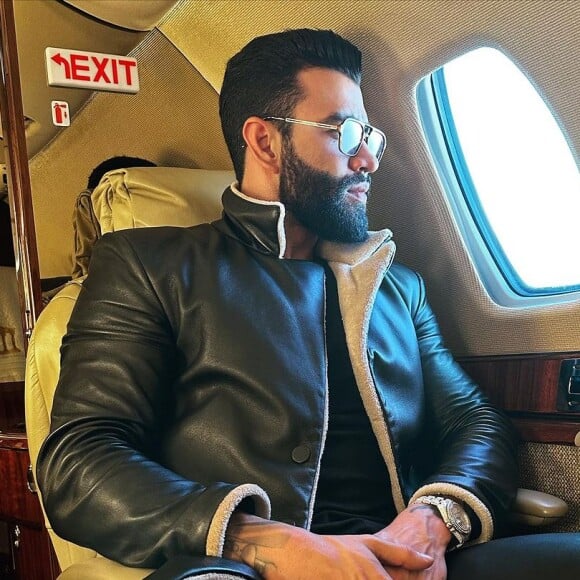 Físico de Gusttavo Lima costuma ser bastante elogiado pelos seguidores do cantor