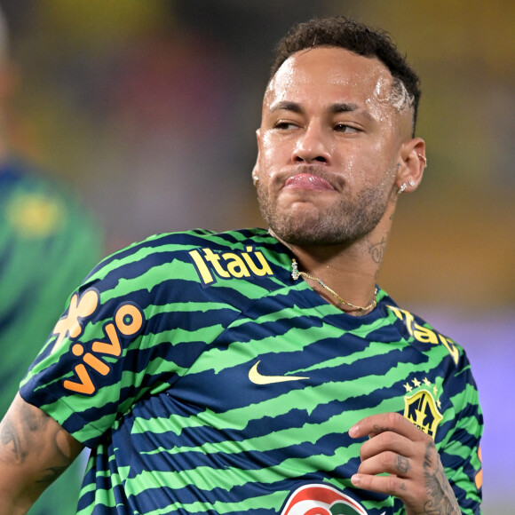 Poucos dias depois de reencontrar Bruna Biancardi e conhecer Mavie, Neymar se meteu em nova polêmica