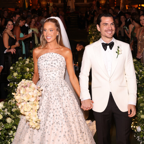 Empresária e dona da marca Fabulous Agilità: Paula Aziz se casou no Rio de Janeiro no último sábado, 21