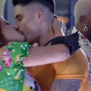 'A Fazenda 2023': Jaqueline e Lucas começaram a ficar numa festa e desde então têm vivido um romance no reality