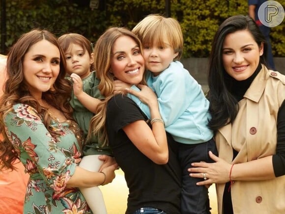 Anahi, Maite e Dulce compartilham maternidade em 'Soy Rebelde Tour'