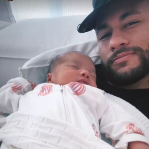 Neymar mostrou que está com a filha neste domingo, 5 de novembro de 2023