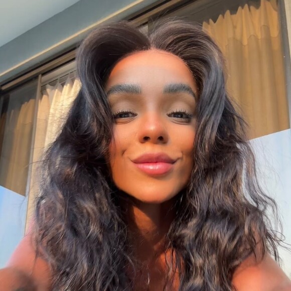 Brunna Gonçalves vai gerar o filho do casal