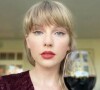 Descobrimos! Taylor Swift é louca por um vinho, a bebida foi exigida pela cantora na tour que passará pela Argentina