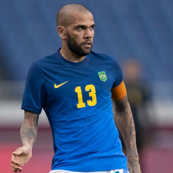 Daniel Alves aguarda julgamento na Espanha