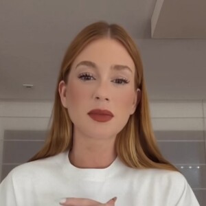 Marina Ruy Barbosa rejeita comparações entre mulheres e aponta problema 'Por que essa obsessão por diminuir ou ferir a autoestima de alguém ficou engraçado ou positivo?'