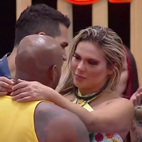 'A Fazenda 15': Kally tem interesse em Black há bastante tempo