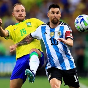 Brasil X Argentina na Globo? Que nada! Fofoca de mulher que expôs caso do marido e pai faz jogo no Maracanã virar 'fichinha'