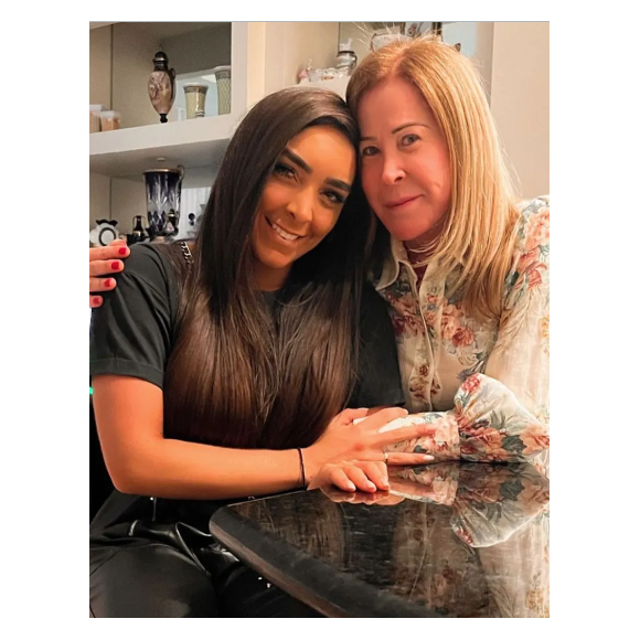 Amabylle Eiroa ganhou o apoio de Zilu Godoi contra Graciele Lacerda