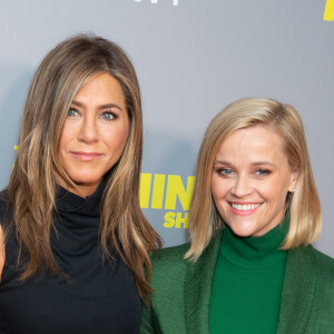 Jennifer Aniston e Reese Witherspoon estão juntas na série 'The Morning Show'