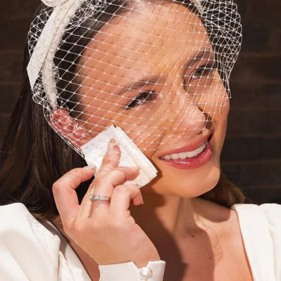 Pais de Larissa Manoela reagiram como ao casamento surpresa da filha com André Luiz Frambach?