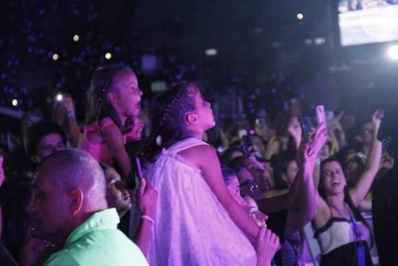 Filha de Ivete Sangalo e Daniel Cady ficou de boca aberta com show da mãe no Maracanã