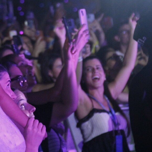 Filha de Ivete Sangalo e Daniel Cady ficou de boca aberta com show da mãe no Maracanã