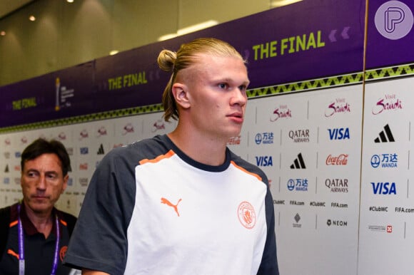 Erling Haaland recebe 19,5 milhões de libras (R$ 120,5 milhões)