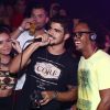 Caio Castro se diverte no evento Verão021, no Rio de Janeiro