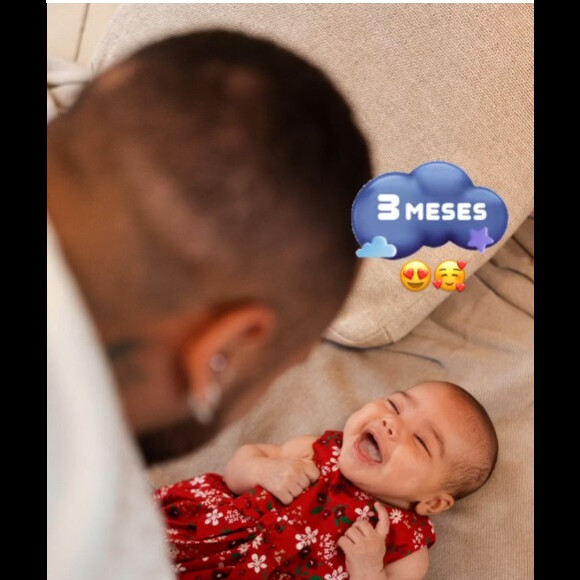Neymar, longe de Mavie, comemora os 3 meses da filha por uma publicação no Instagram