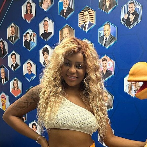 Cariúcha disparou: 'Pra chegar no patamar da Gracyanne Barbosa, ela tem que comer muita batata doce e ovo, coisa que ela não vai fazer'