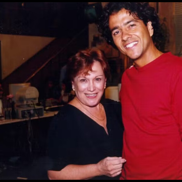 Nicette Bruno é uma das nove artistas da novela 'Andando nas Nuvens' que já faleceram; personagem da atriz era mãe de Marcos Palmeira
