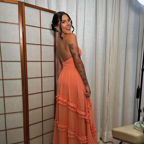 Ana Castela ganhou elogio de Luan Santana após publicar foto recém solteira