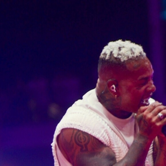 Rodriguinho revelou que foi acometido por uma paresia vocal. Trata-se da incapacidade de mover os músculos que controlam as cordas vocais