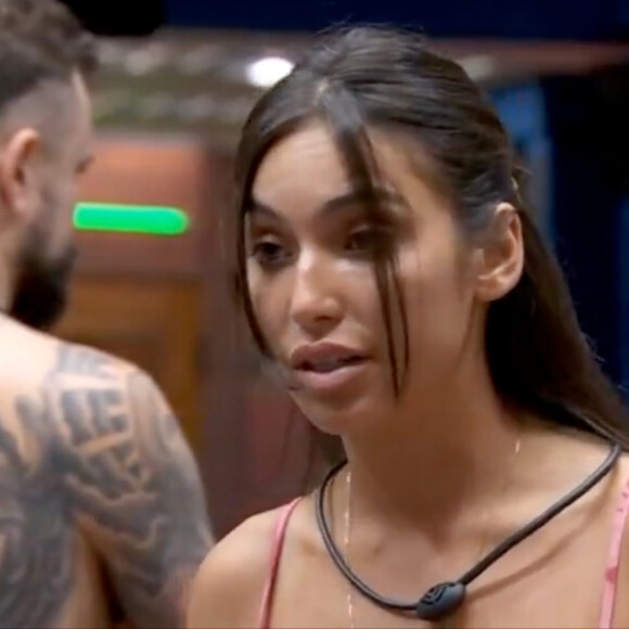 Vanessa Lopes recebe ajuda psiquiátrica após desistir do 'BBB 24'