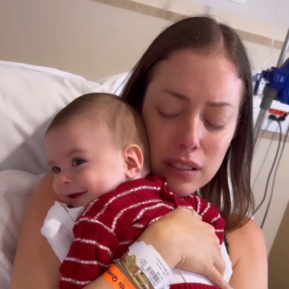 Fabiana Justus voltou a mostrar mais detalhes de sua luta contra a leucemia, dessa vez ao lado do filho Luigi