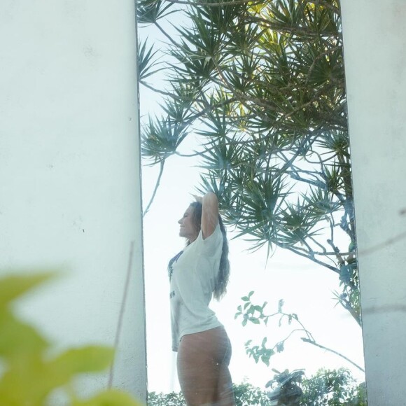 Internautas compararam o corpo de Paolla Oliveira no ensaio e em registros publicados nos últimos dias