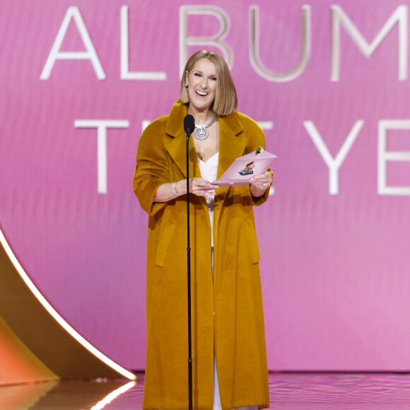 Céline Dion fez uma rara aparição no Grammy 2024 após o diagnóstico de Síndrome da Pessoa Rígida