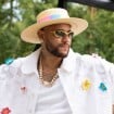 Neymar elege look inusitado com flores para festa de aniversário e é alvo de críticas: 'Roupa do maluco no pedaço'