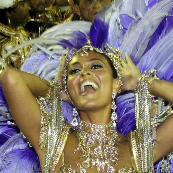 Juliana Paes em 2007, como Rainha de Bateria da Viradouro