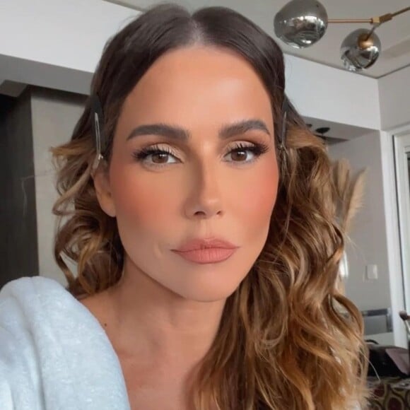 Deborah Secco opinou dizendo que não viu agressão no 'BBB 24' e disse que esperava o embate entre Davi e Wanessa no paredão