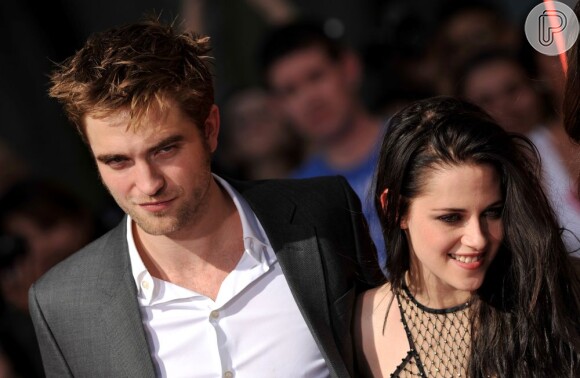 De acordo com um amigo do casal, Robert Pattinson e Kristen Stewart ainda não pensam em comprar uma casa juntos
